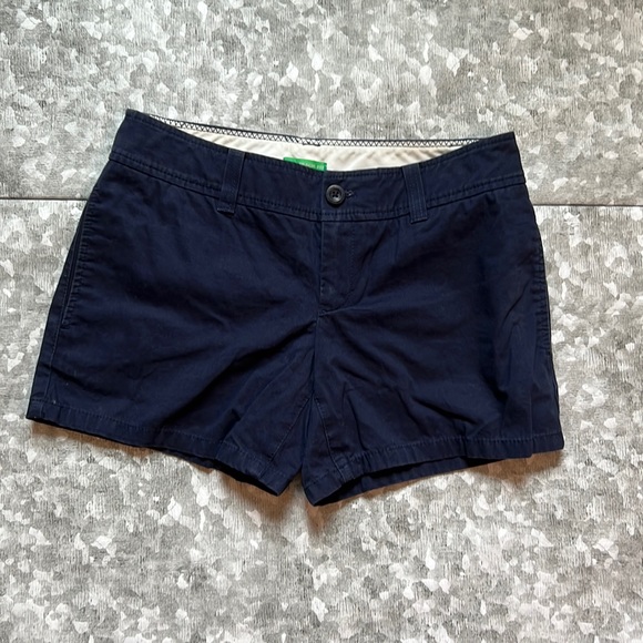 Lilly Pulitzer Navy Shorts size 2 - Picture 1 of 3